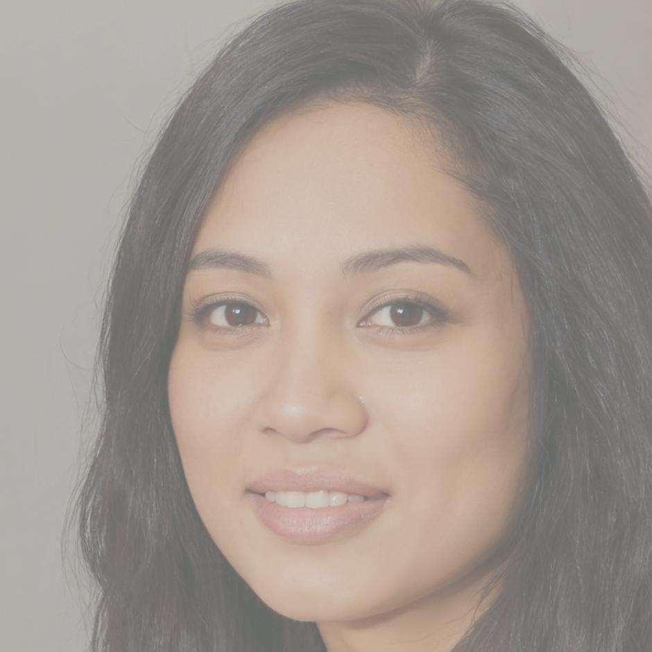 Lead instructor and esports industry expert